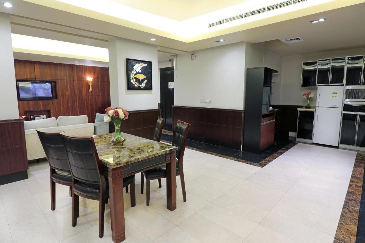 Orans Suites 4 เจดดาห์ ภายนอก รูปภาพ