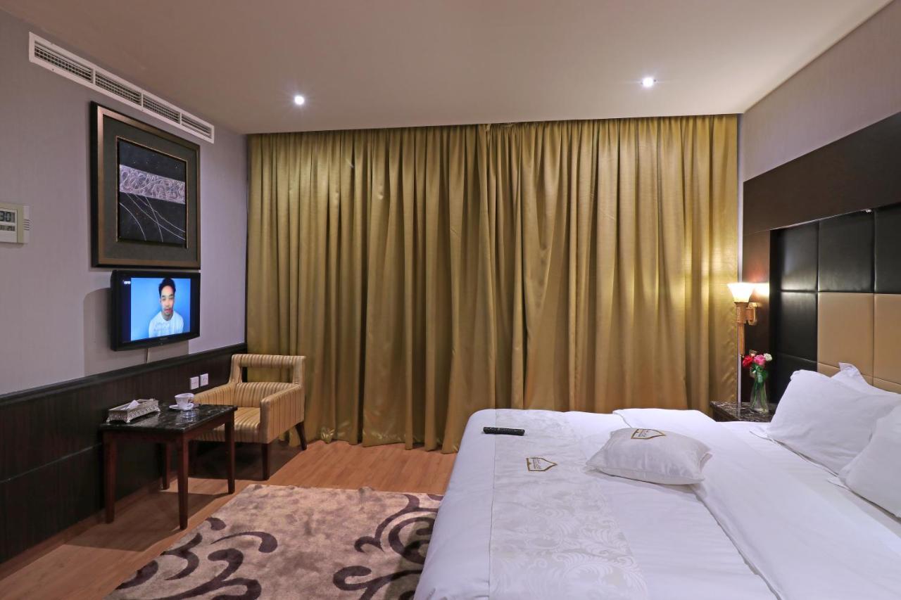 Orans Suites 4 เจดดาห์ ภายนอก รูปภาพ